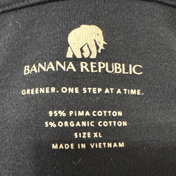 Banana Republic Black Short Sleeve, Scoop Neck Tee - Picture 6 of 7